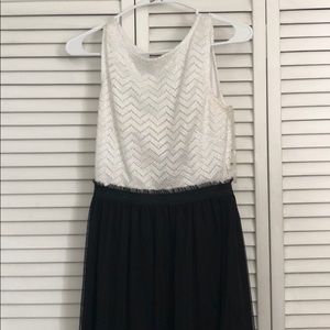 Short black and white dress